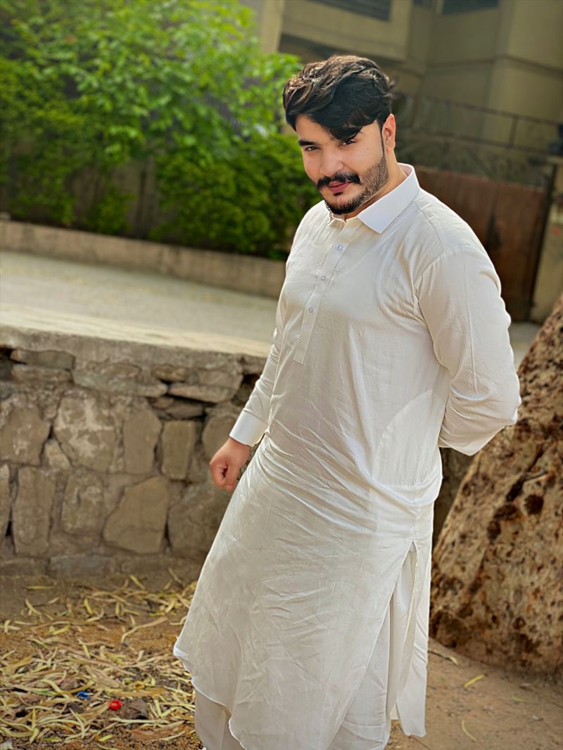 momikhan